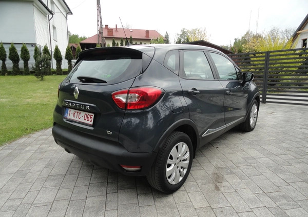 Renault Captur cena 36800 przebieg: 144000, rok produkcji 2015 z Koprzywnica małe 326